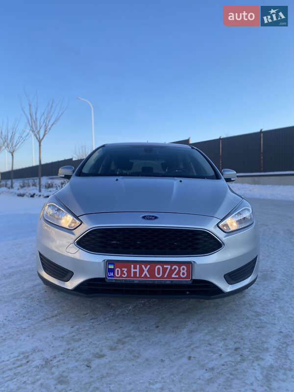 Хэтчбек Ford Focus 2018 в Луцке фото 3 Хэтчбек Ford Focus 2018 в Луцке