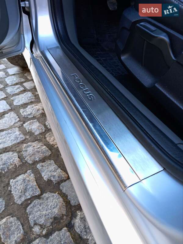 Універсал Ford Focus 2010 в Первомайську фото 13 Універсал Ford Focus 2010 в Первомайську