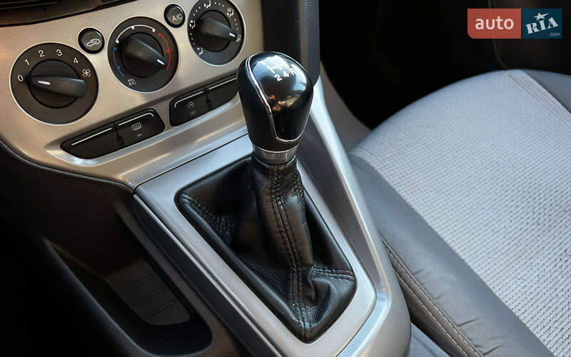 Седан Ford Focus 2013 в Львові