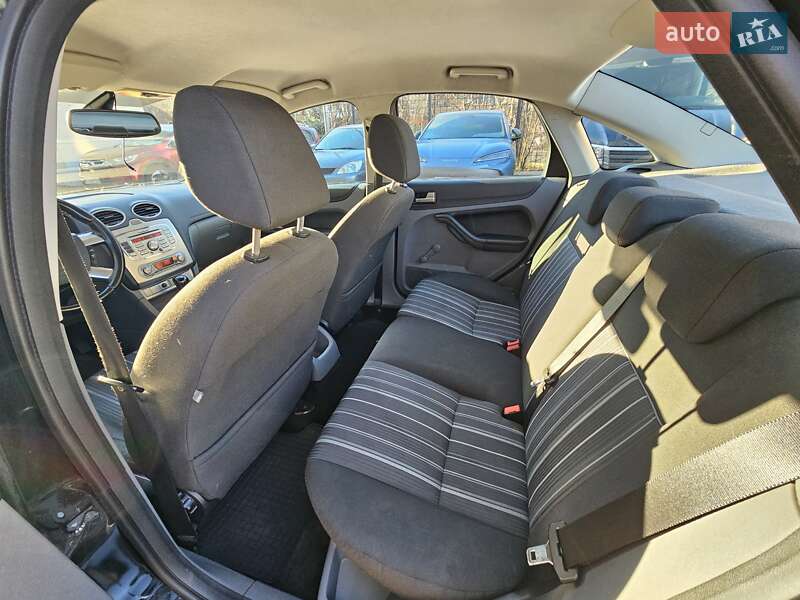 Седан Ford Focus 2008 в Києві