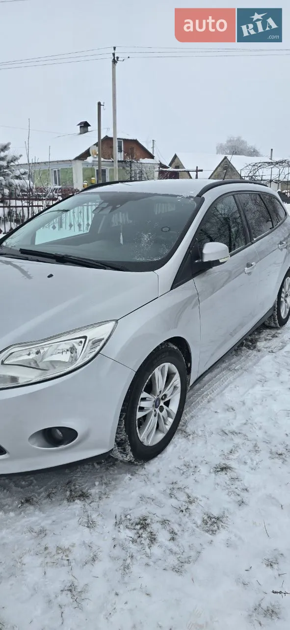 2011 Ford Focus - мініатюра 17