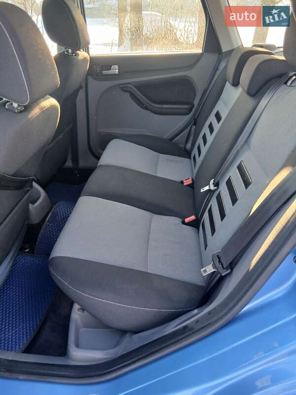 Універсал Ford Focus 2010 в Черняхові