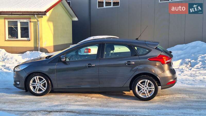Хэтчбек Ford Focus 2017 в Калуше