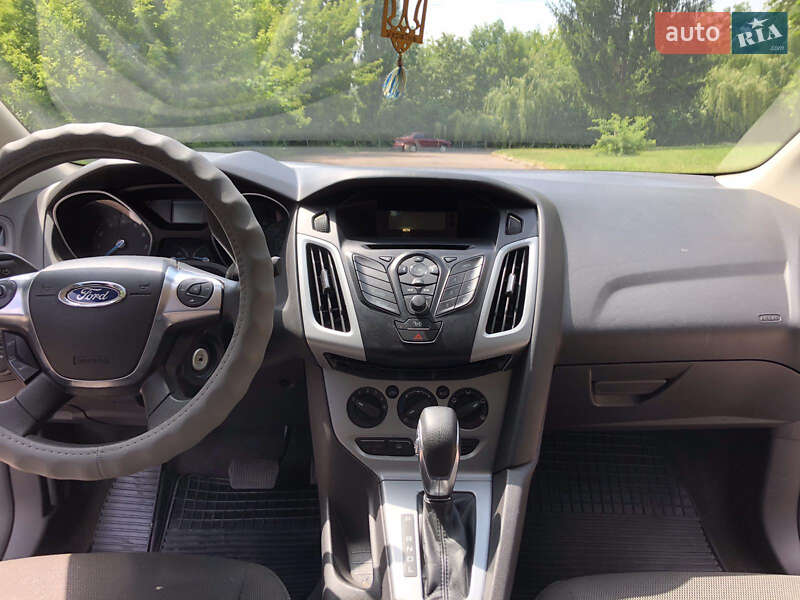 Седан Ford Focus 2011 в Житомире фото 4 Седан Ford Focus 2011 в Житомире