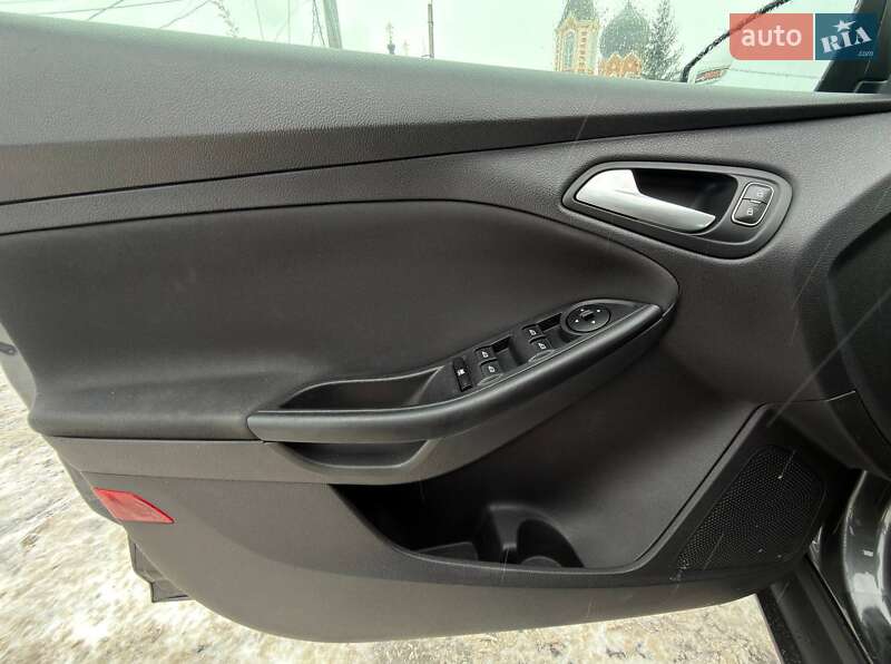 Хетчбек Ford Focus 2015 в Харкові фото 34 Хетчбек Ford Focus 2015 в Харкові