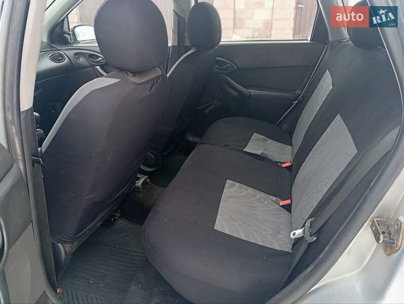 Универсал Ford Focus 2003 в Вараше