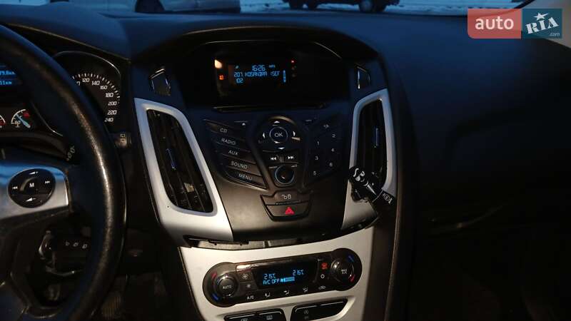 Хэтчбек Ford Focus 2013 в Борисполе фото 12 Хэтчбек Ford Focus 2013 в Борисполе