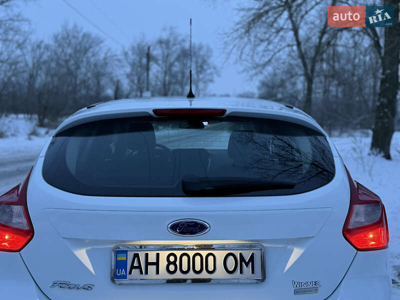 Хетчбек Ford Focus 2014 в Києві фото 3 Хетчбек Ford Focus 2014 в Києві