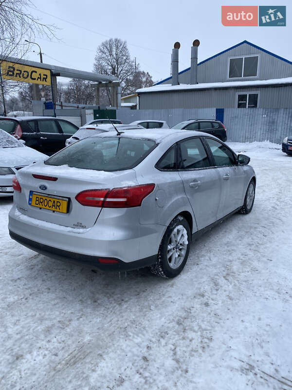 Седан Ford Focus 2015 в Луцьку