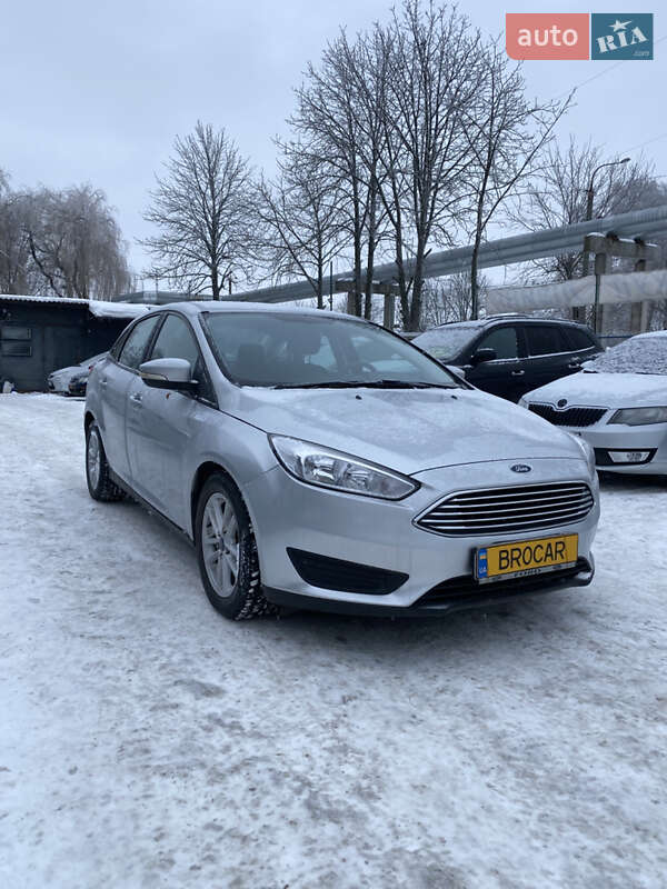 Седан Ford Focus 2015 в Луцьку