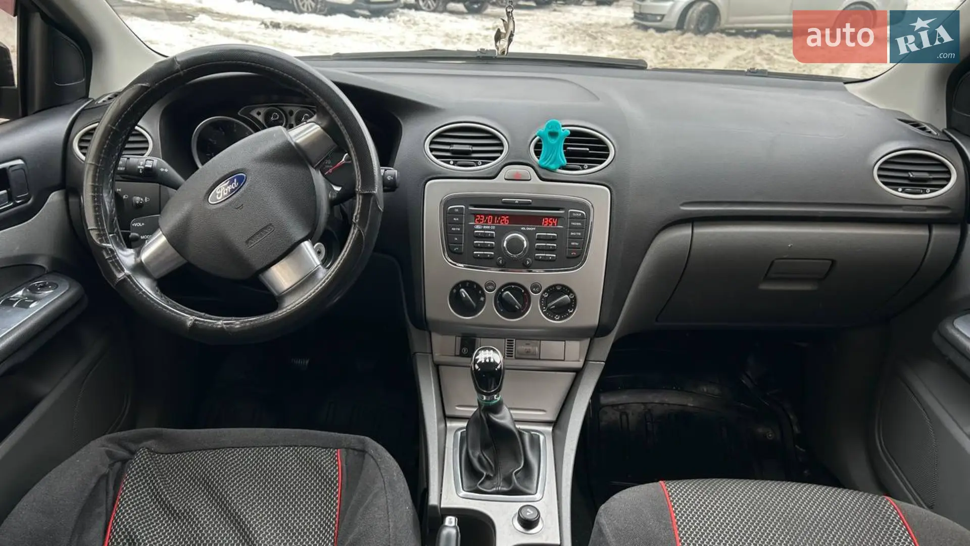 2010 Ford Focus - мініатюра 5