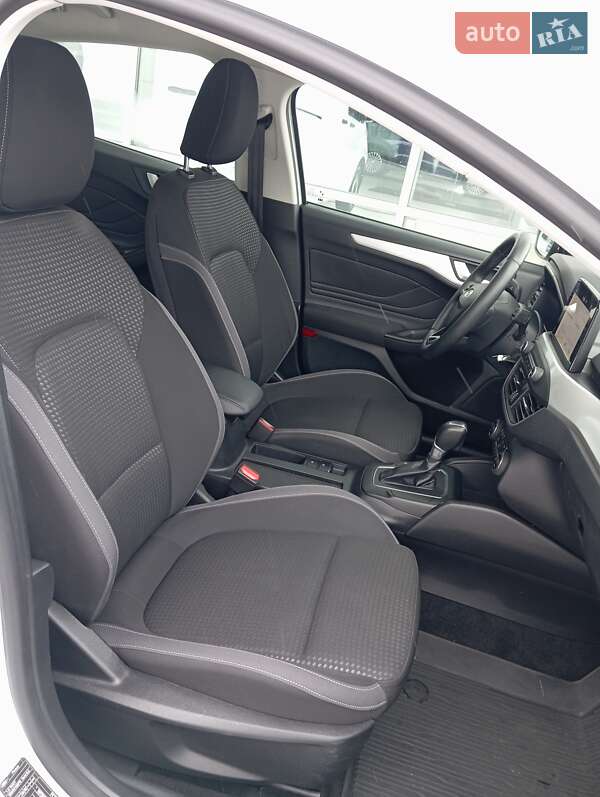 Хэтчбек Ford Focus 2020 в Киеве фото 20 Хэтчбек Ford Focus 2020 в Киеве