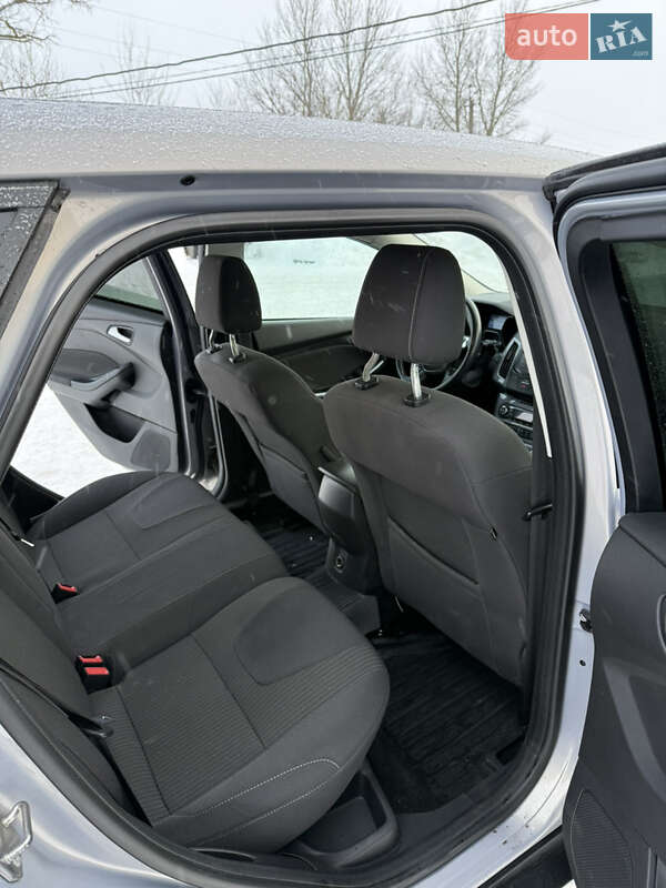 Універсал Ford Focus 2013 в Львові фото 47 Універсал Ford Focus 2013 в Львові