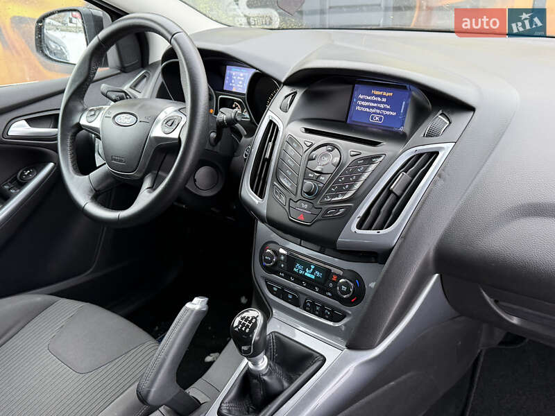 Хетчбек Ford Focus 2013 в Стрию