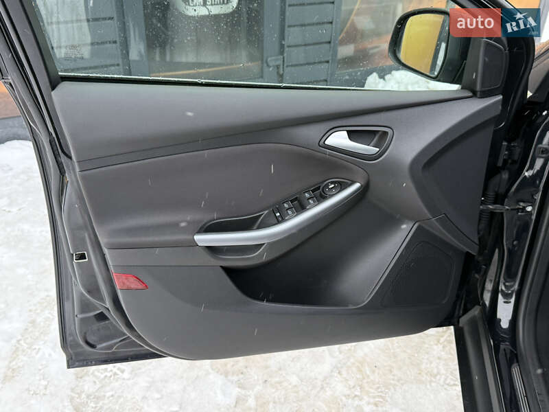 Хетчбек Ford Focus 2013 в Стрию