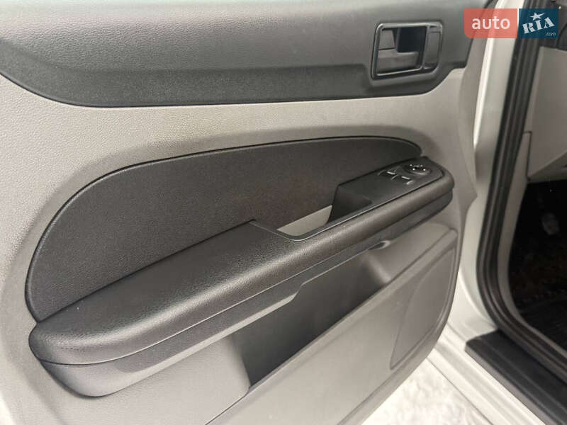 Универсал Ford Focus 2008 в Дрогобыче