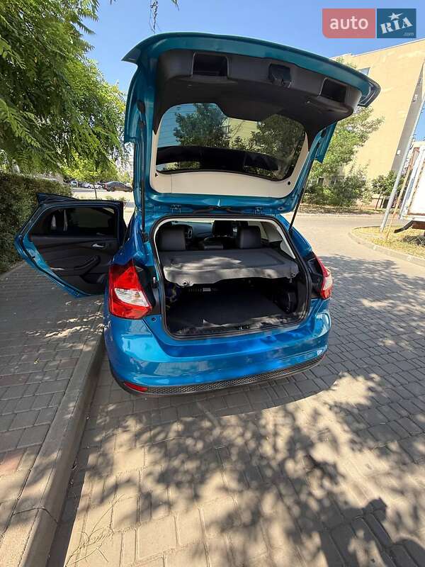 Хэтчбек Ford Focus 2013 в Одессе