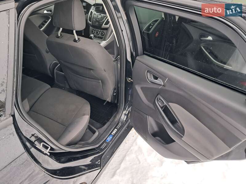 Универсал Ford Focus 2011 в Дунаевцах