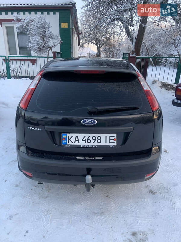 Хэтчбек Ford Focus 2005 в Киеве фото 3 Хэтчбек Ford Focus 2005 в Киеве