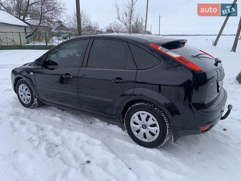 Хэтчбек Ford Focus 2005 в Киеве фото 13 Хэтчбек Ford Focus 2005 в Киеве