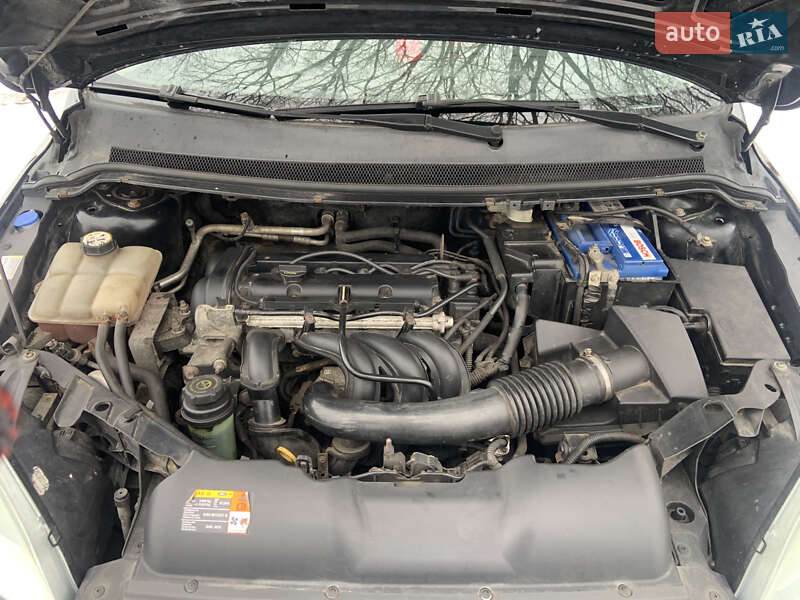 Хэтчбек Ford Focus 2005 в Киеве фото 34 Хэтчбек Ford Focus 2005 в Киеве