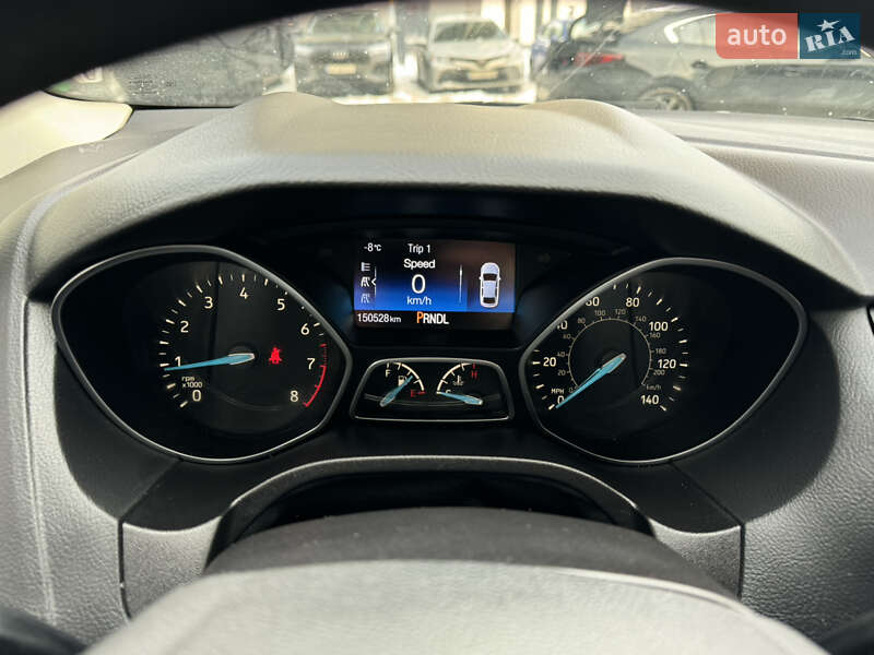 Седан Ford Focus 2015 в Киеве фото 8 Седан Ford Focus 2015 в Киеве