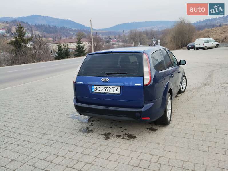 Універсал Ford Focus 2010 в Турці фото 9 Універсал Ford Focus 2010 в Турці