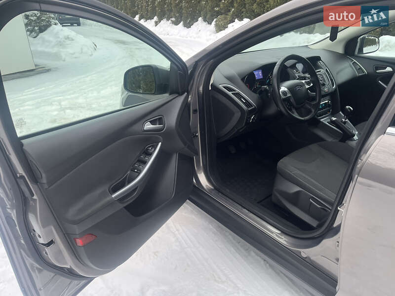 Хэтчбек Ford Focus 2012 в Стрые фото 18 Хэтчбек Ford Focus 2012 в Стрые