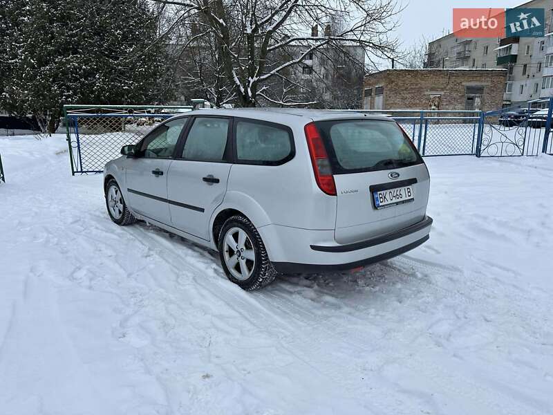 Універсал Ford Focus 2005 в Рівному