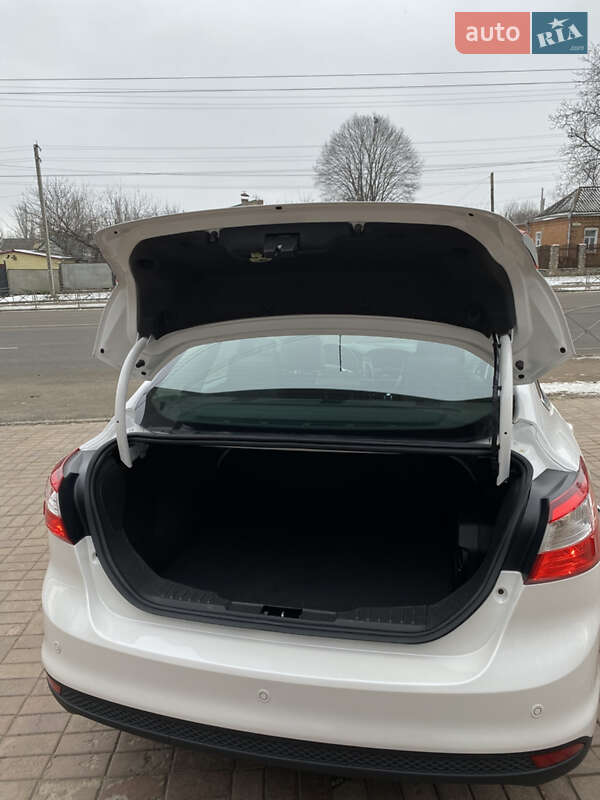 Седан Ford Focus 2014 в Кропивницком