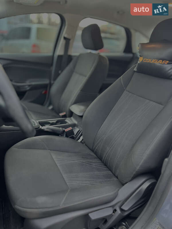 Седан Ford Focus 2015 в Николаеве