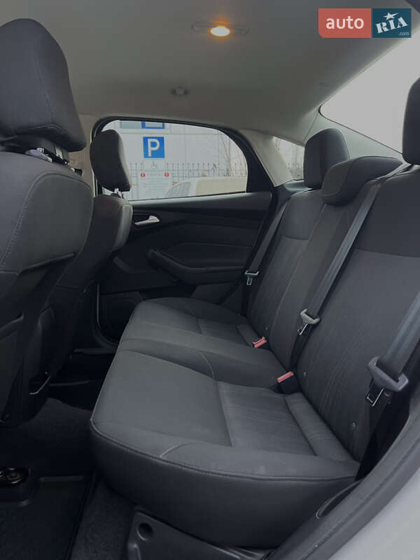 Седан Ford Focus 2015 в Николаеве