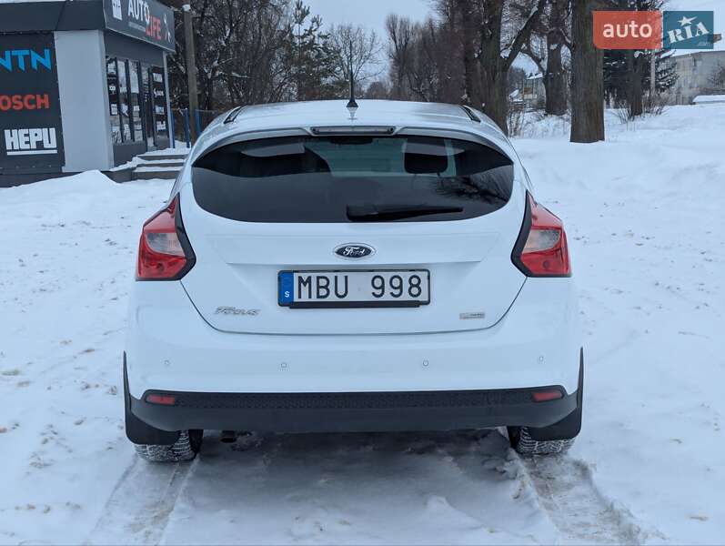 Хетчбек Ford Focus 2011 в Радивиліві фото 4 Хетчбек Ford Focus 2011 в Радивиліві