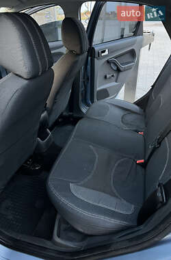 Хэтчбек Ford Focus 2007 в Львове