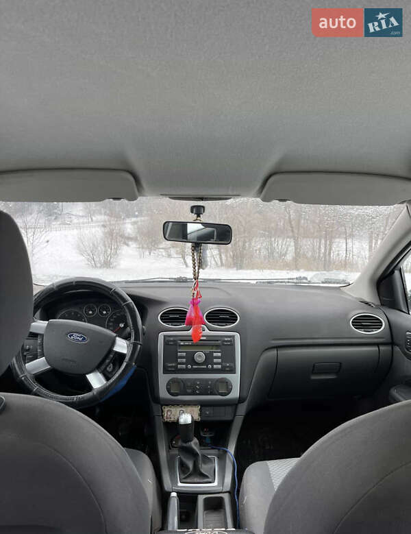 Універсал Ford Focus 2005 в Чернігові фото 3 Універсал Ford Focus 2005 в Чернігові