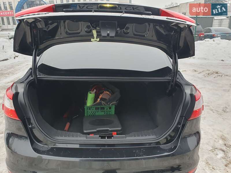 Седан Ford Focus 2013 в Киеве