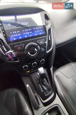 Хетчбек Ford Focus 2014 в Рівному