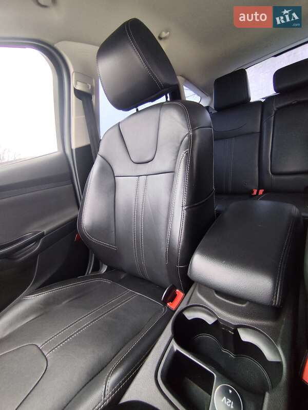 Хетчбек Ford Focus 2014 в Рівному