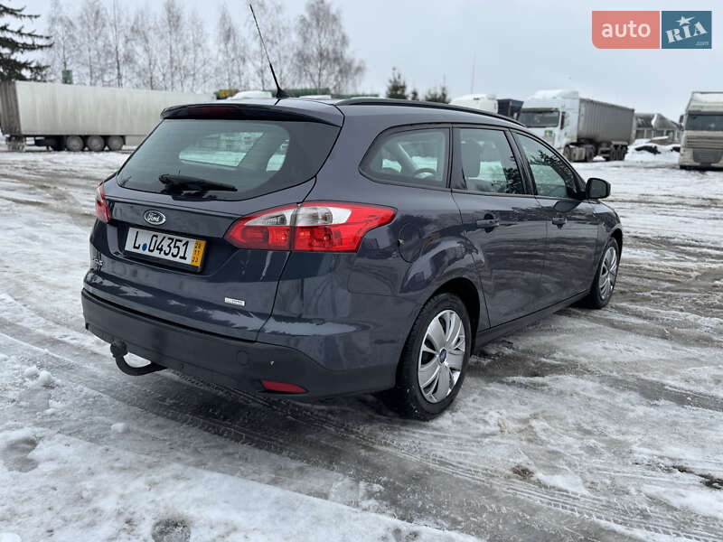 Універсал Ford Focus 2012 в Старокостянтинові