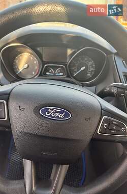 Седан Ford Focus 2016 в Виннице