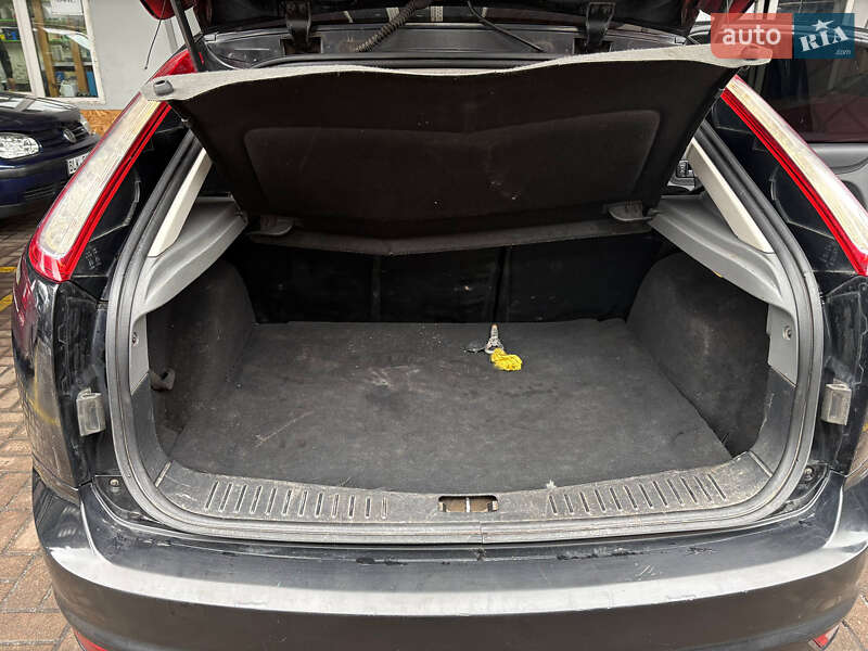 Хэтчбек Ford Focus 2009 в Киеве