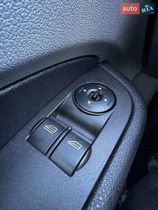 Хетчбек Ford Focus 2009 в Білогородці фото 26 Хетчбек Ford Focus 2009 в Білогородці