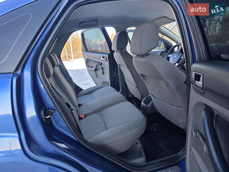 Седан Ford Focus 2007 в Хмельницькому