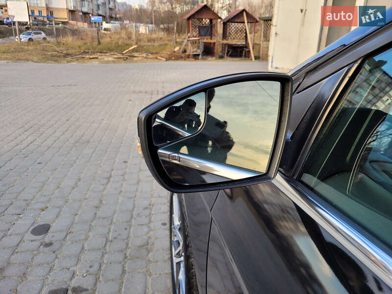 Хетчбек Ford Focus 2016 в Дніпрі фото 17 Хетчбек Ford Focus 2016 в Дніпрі