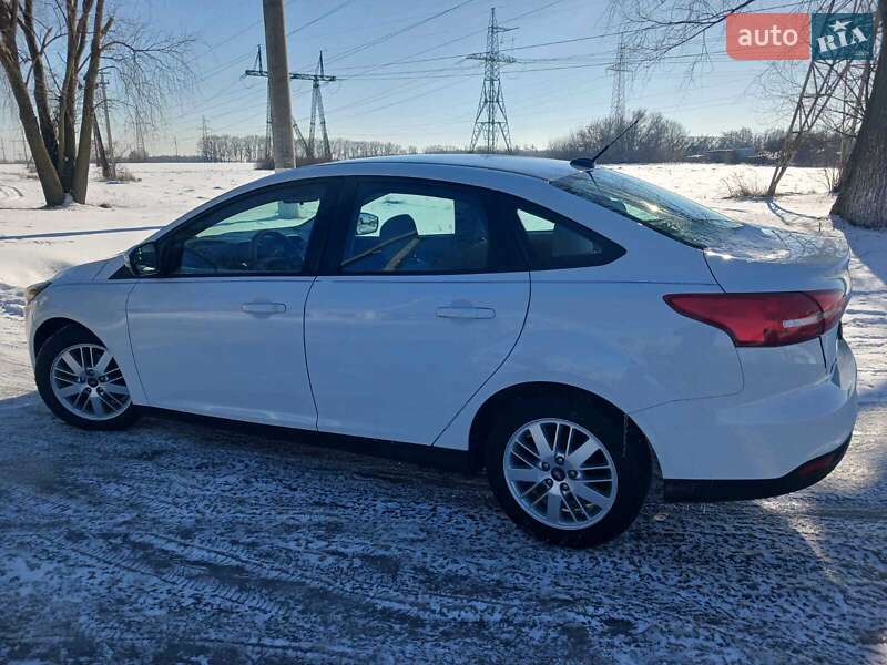 Седан Ford Focus 2015 в Киеве