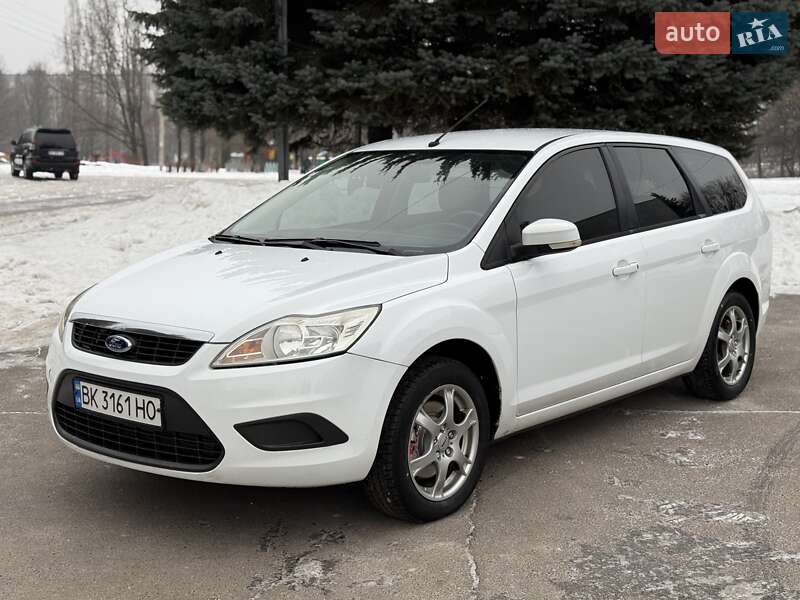 Универсал Ford Focus 2010 в Ровно