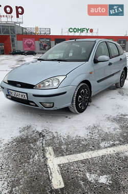 Хэтчбек Ford Focus 2003 в Ровно