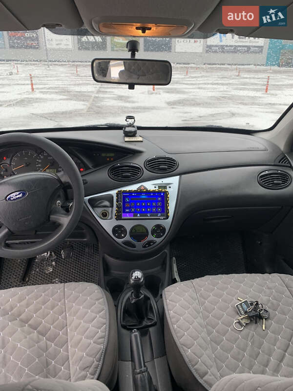 Хетчбек Ford Focus 2003 в Рівному фото 6 Хетчбек Ford Focus 2003 в Рівному