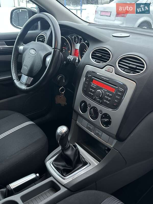 Универсал Ford Focus 2011 в Любешове