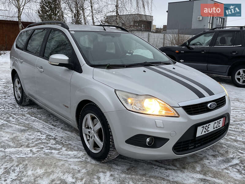 Універсал Ford Focus 2008 в Рівному фото 3 Універсал Ford Focus 2008 в Рівному